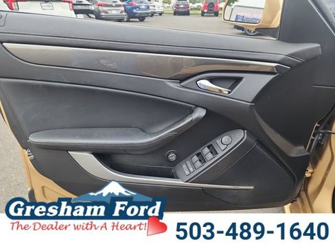 Used 2013 Cadillac CTS Wagon RWD image 12