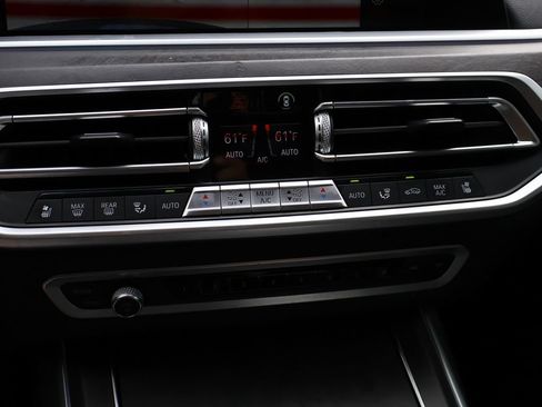 Used 2021 BMW X7 xDrive40i w/ Premium Package AWD/4WD image 50
