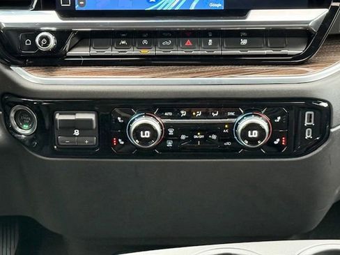 New 2025 GMC Sierra 1500 Elevation AWD/4WD image 23