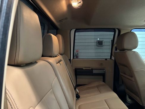 Used 2016 Ford F350 Lariat w/ Lariat Ultimate Package image 33