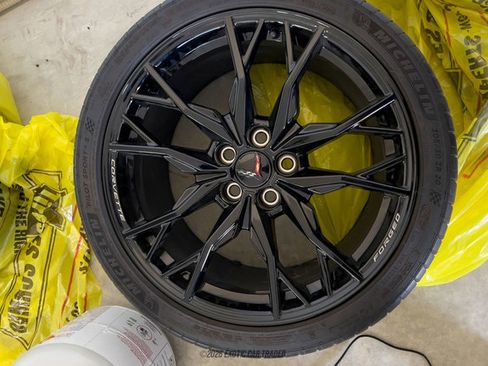 Used 2025 Chevrolet Corvette Stingray Premium Cpe w/ Z51 Performance Package image 80