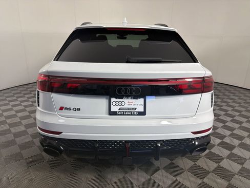 New 2026 Audi RS Q8 performance image 6