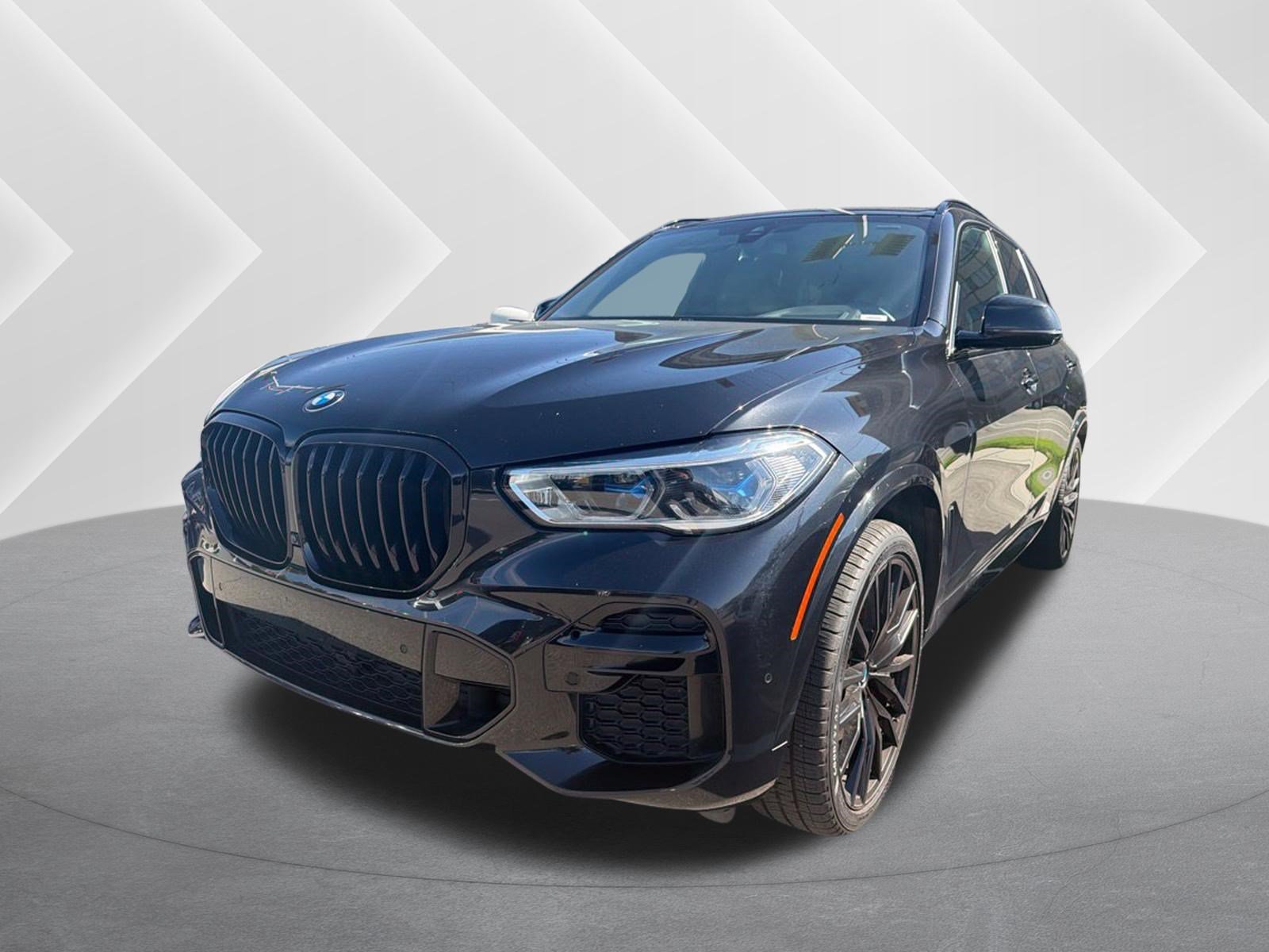 Used 2023 BMW X5 M50i w/ Executive Package AWD/4WD image 1