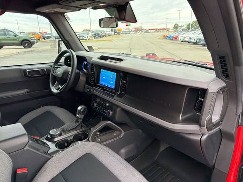 Certified 2023 Ford Bronco Big Bend image 21