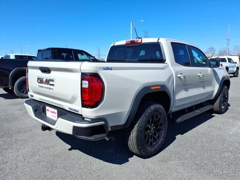 New 2026 GMC Canyon Elevation w/ Convenience Package image 7