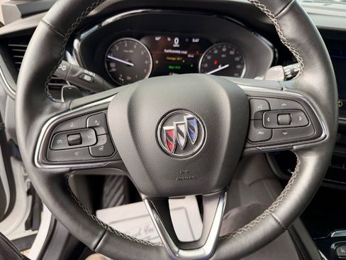 Used 2023 Buick Envision Essence image 17