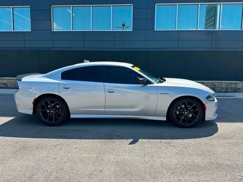 Used 2021 Dodge Charger R/T w/ Blacktop Package RWD image 2