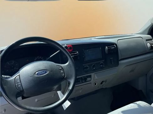 Used 2007 Ford F250 XLT image 21