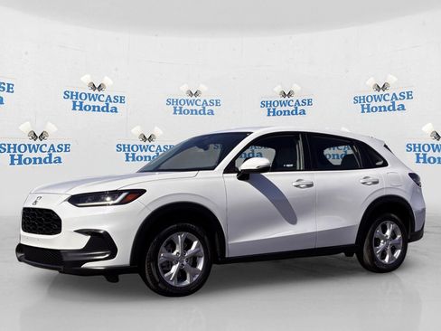 Certified 2023 Honda HR-V LX image 2