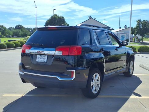 Used 2016 GMC Terrain SLE w/ Convenience Package FWD image 4