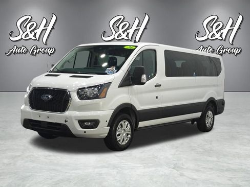 Used 2024 Ford Transit 350 XLT image 11