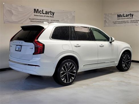 New 2026 Volvo XC90 B6 Ultra w/ Protection Package image 3