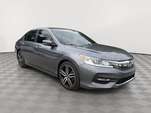 Used 2016 Honda Accord Sport image 7