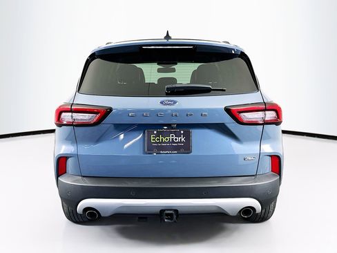 Used 2023 Ford Escape SE w/ PHEV Premium Package image 7