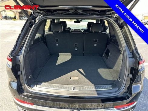 New 2024 Jeep Grand Cherokee Overland w/ Luxury Tech Group IV image 27