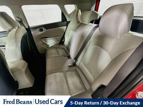 Used 2023 Kia Soul LX FWD image 28