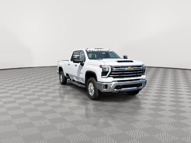 Certified 2025 Chevrolet Silverado 3500 LTZ w/ LTZ Premium Package AWD/4WD image 3
