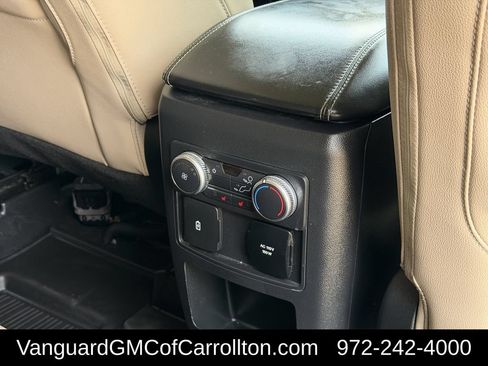 Used 2021 Ford Explorer Limited w/ Equipment Group 301A RWD image 32