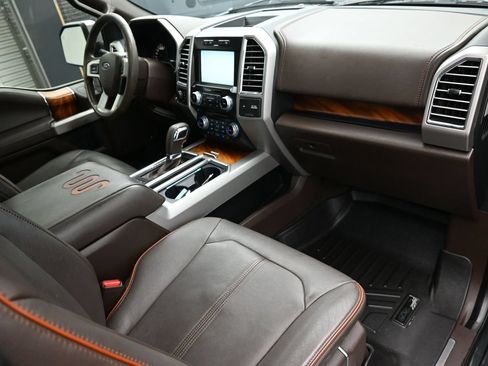 Used 2015 Ford F150 King Ranch w/ Equipment Group 601A Luxury AWD/4WD image 40