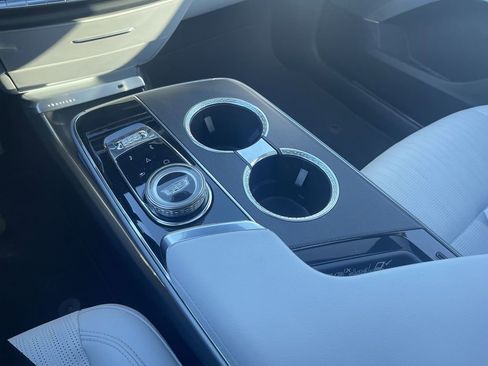 Certified 2024 Cadillac Lyriq Luxury image 24