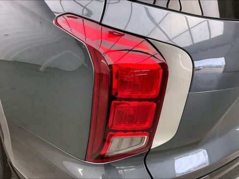 Used 2021 Hyundai Palisade SE AWD/4WD image 26