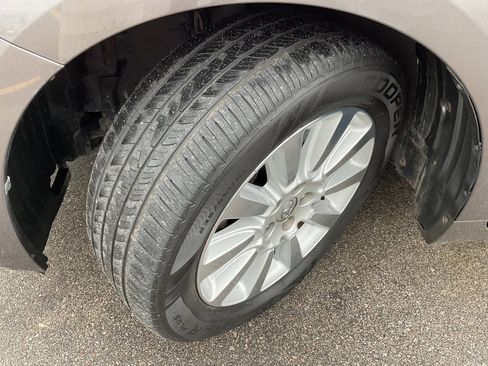 Used 2015 Toyota Sienna AWD image 56