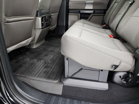 Used 2022 Ford F250 XLT w/ Black Appearance Package image 34