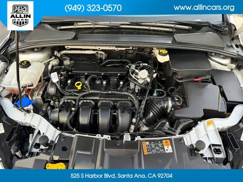 Used 2017 Ford Focus SE FWD image 11