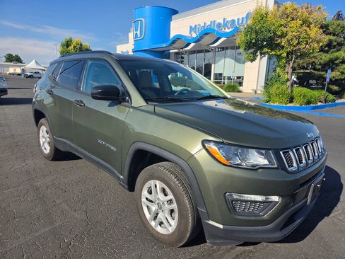 Used 2018 Jeep Compass Sport AWD/4WD image 1