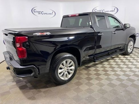Used 2023 Chevrolet Silverado 1500 Custom image 5