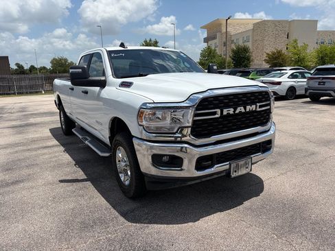 Used 2024 RAM 2500 Big Horn AWD/4WD image 1