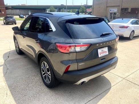 Used 2020 Ford Escape SEL image 8