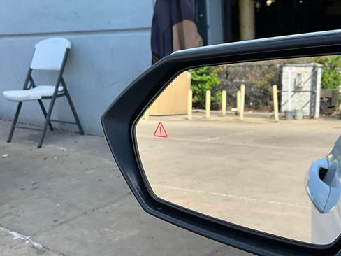 Used 2026 Hyundai Elantra SE image 19