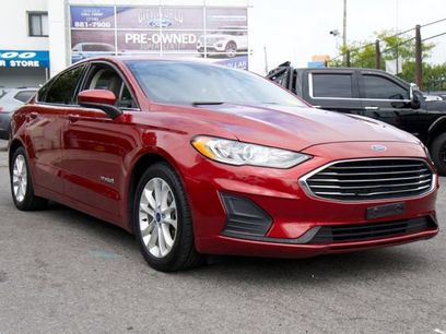 Used 2019 Ford Fusion SE