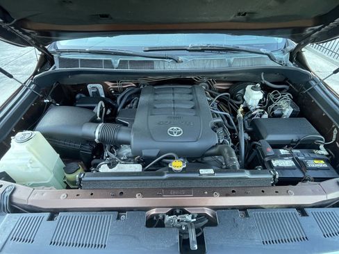 Used 2015 Toyota Tundra Limited RWD image 36