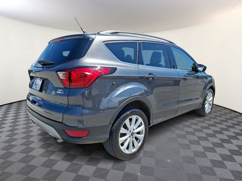 Used 2019 Ford Escape SEL AWD/4WD image 6