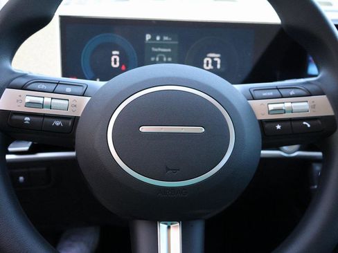 New 2025 Hyundai Tucson SE image 27