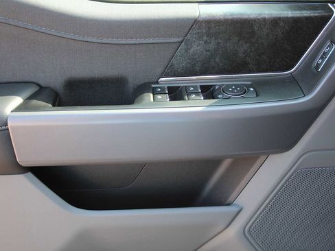 New 2025 Ford F150 Lightning XLT image 30