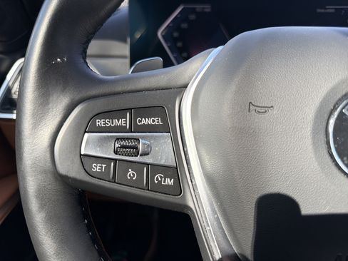 Certified 2024 BMW 330i Sedan image 19