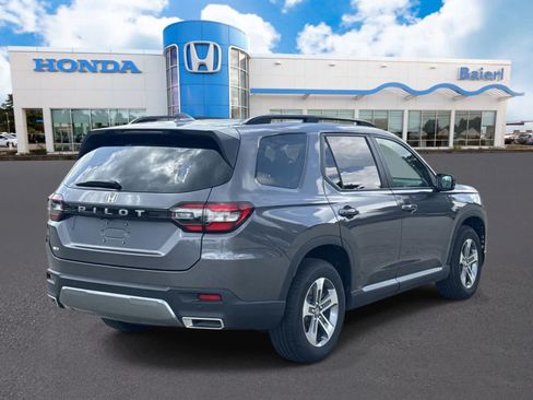 Used 2026 Honda Pilot EX-L image 5