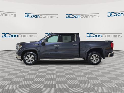 Used 2025 GMC Sierra 1500 SLT AWD/4WD image 5