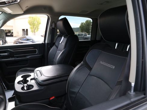 Used 2024 RAM 2500 Laramie image 15