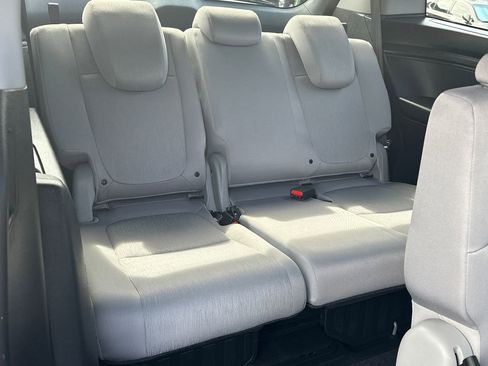 Used 2019 Honda Odyssey EX image 13