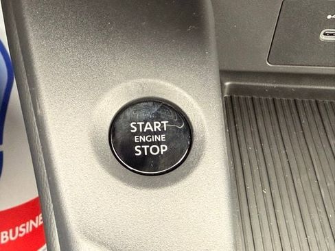 New 2026 Nissan Sentra SR w/ SR Premium Package FWD image 34