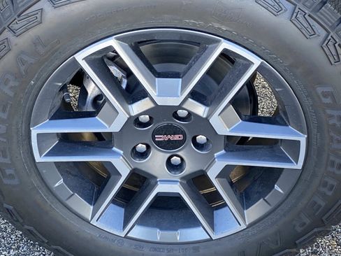 New 2026 GMC Terrain AT4 w/ Convenience Package III AWD/4WD image 6