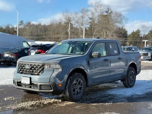 New 2026 Ford Maverick XLT image 10