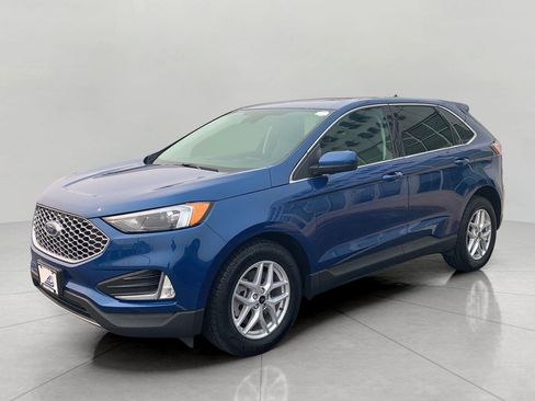 Used 2024 Ford Edge SEL w/ Convenience Package AWD/4WD image 4