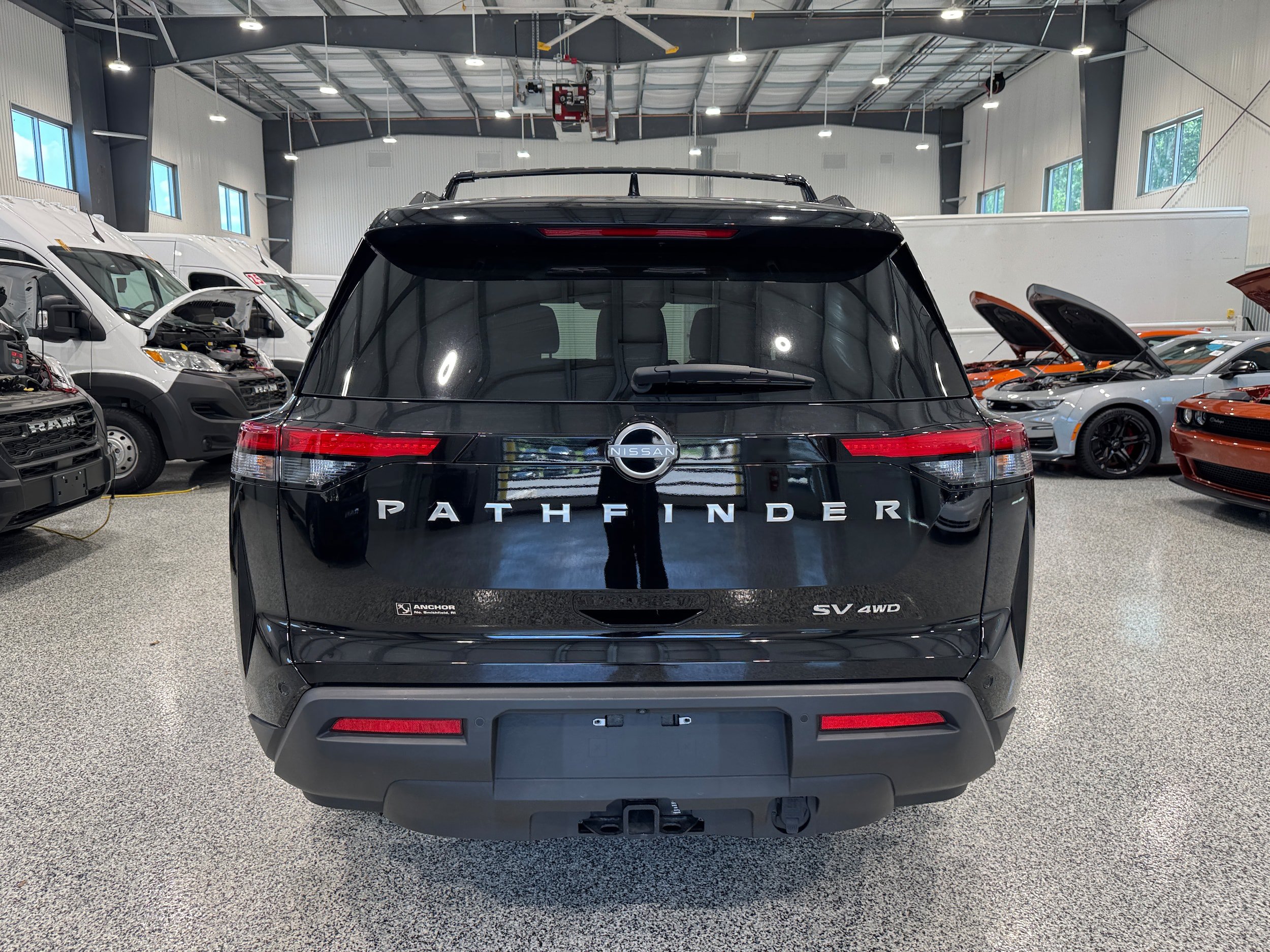 Used 2024 Nissan Pathfinder SV w/ SV Premium Package AWD/4WD image 7
