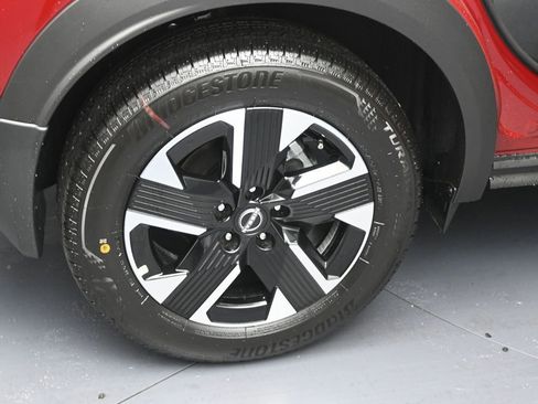 New 2026 Nissan Kicks SV w/ SV Premium Package AWD/4WD image 5