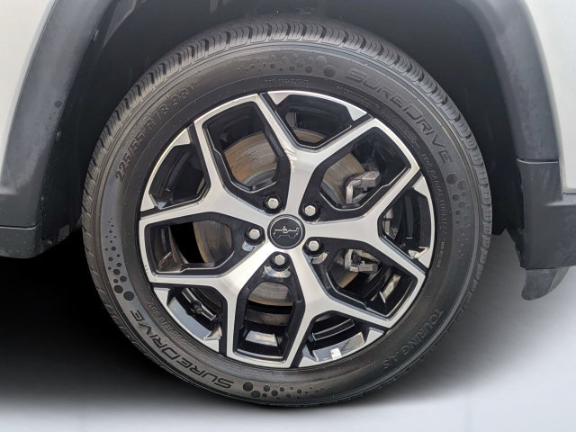 Used 2025 Jeep Compass Limited AWD/4WD image 11
